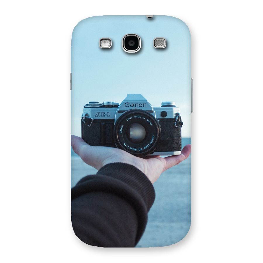 Camera in Hand Back Case for Galaxy S3