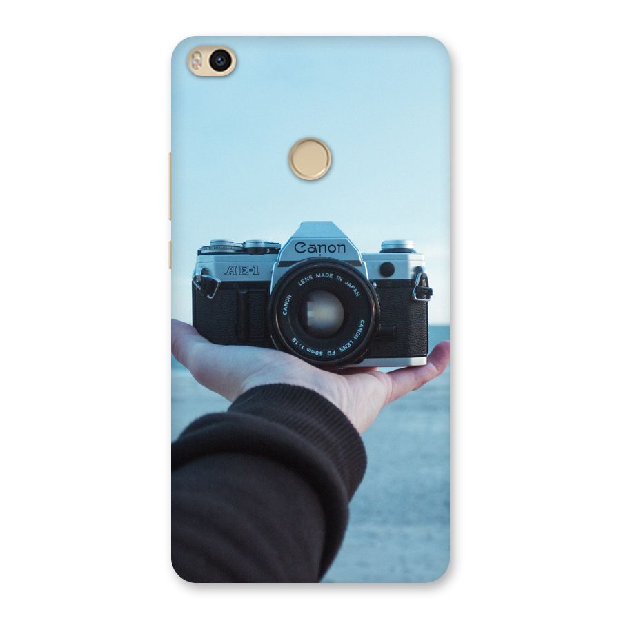Camera in Hand Back Case for Mi Max 2