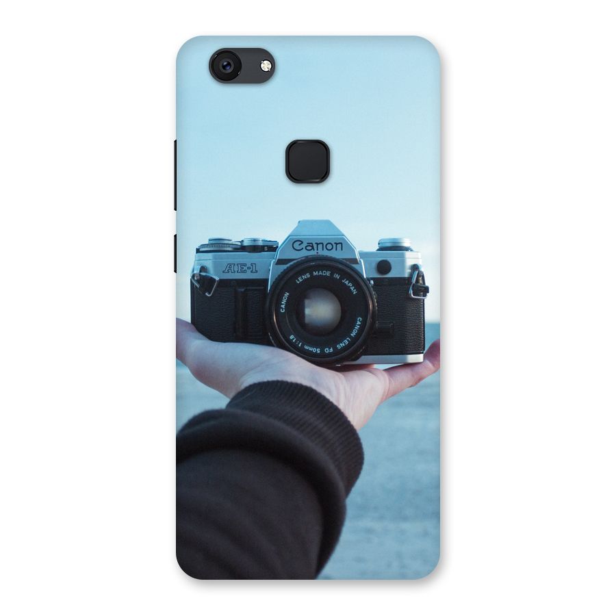 Camera in Hand Back Case for Vivo V7 Plus