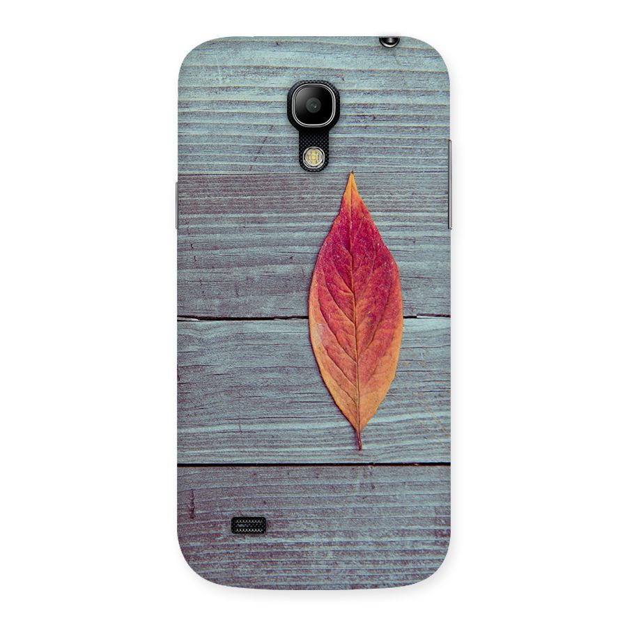 Classic Wood Leaf Back Case for Galaxy S4 Mini