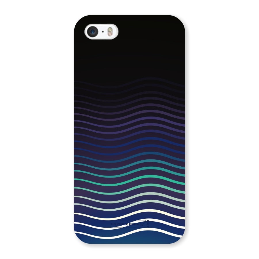 Wavy Stripes Back Case for iPhone 5/5s