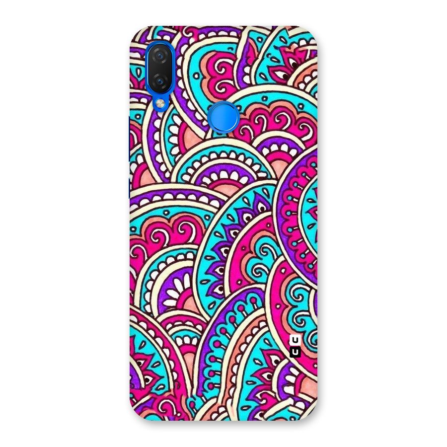 Abstract Rangoli Design Back Case for Huawei P Smart+