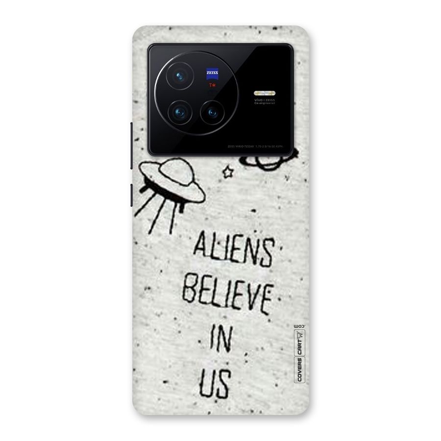 Aliens Believe In Us Back Case for Vivo X80