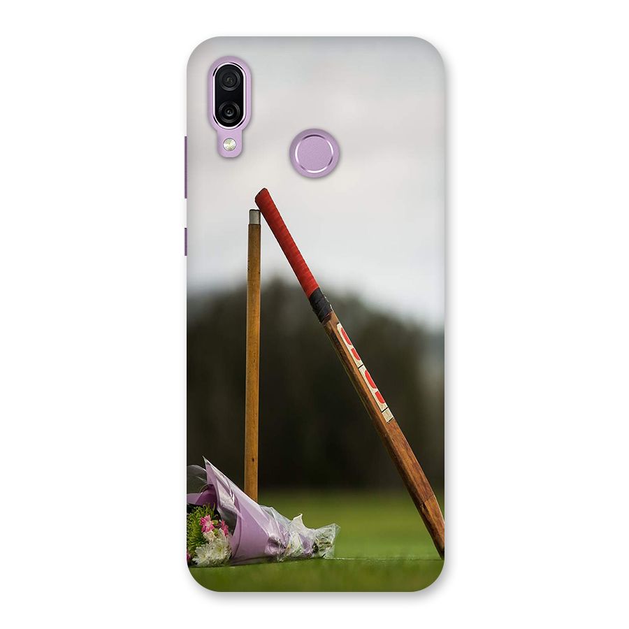 Bat Wicket Back Case for Honor Play