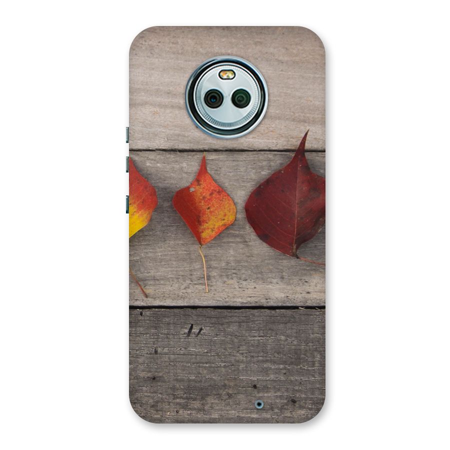 Beautiful Wood Leafs Back Case for Moto X4