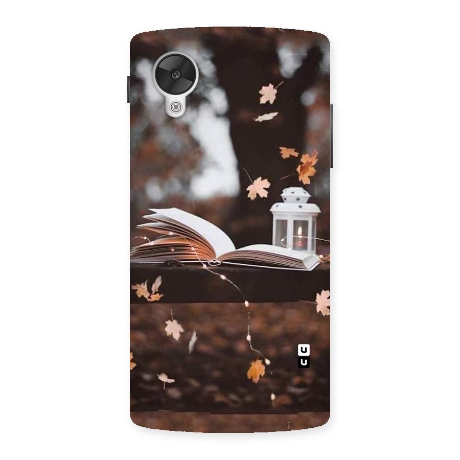Book and Fall Leaves Back Case for Google Nexsus 5