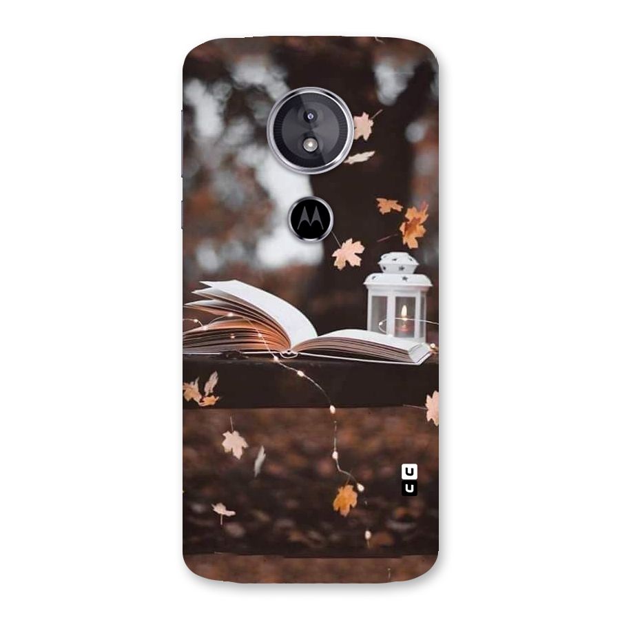 Book and Fall Leaves Back Case for Moto E5