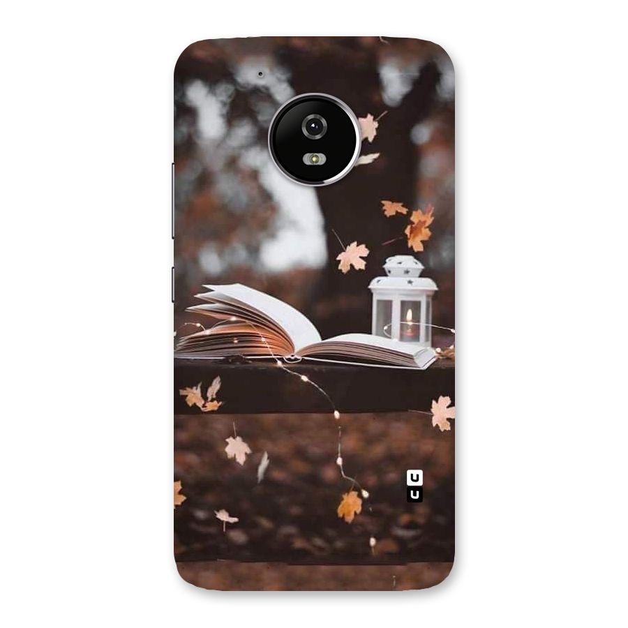 Book and Fall Leaves Back Case for Moto G5