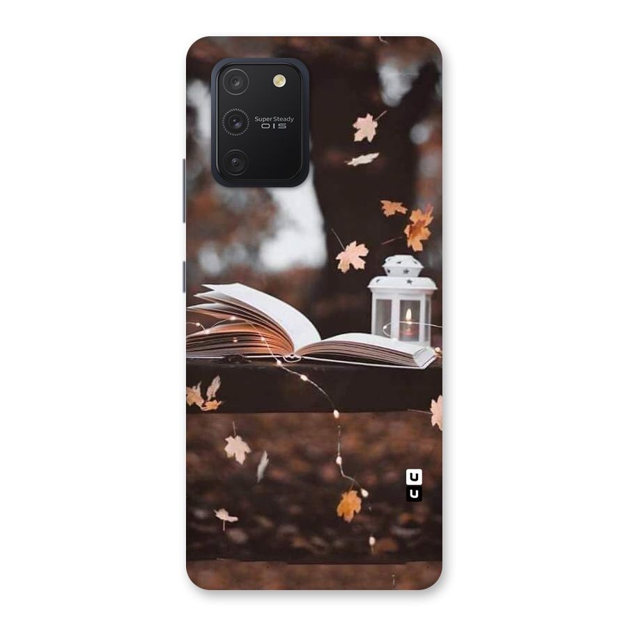 Book and Fall Leaves Back Case for Galaxy S10 Lite