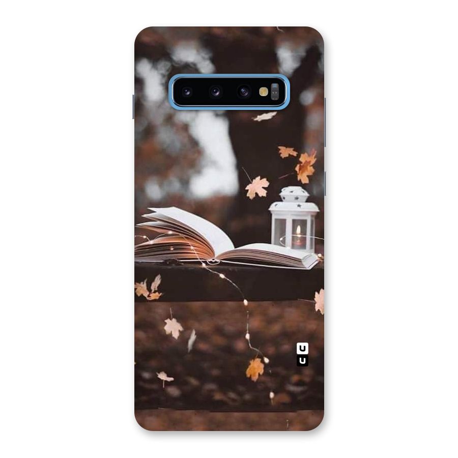 Book and Fall Leaves Back Case for Galaxy S10 Plus
