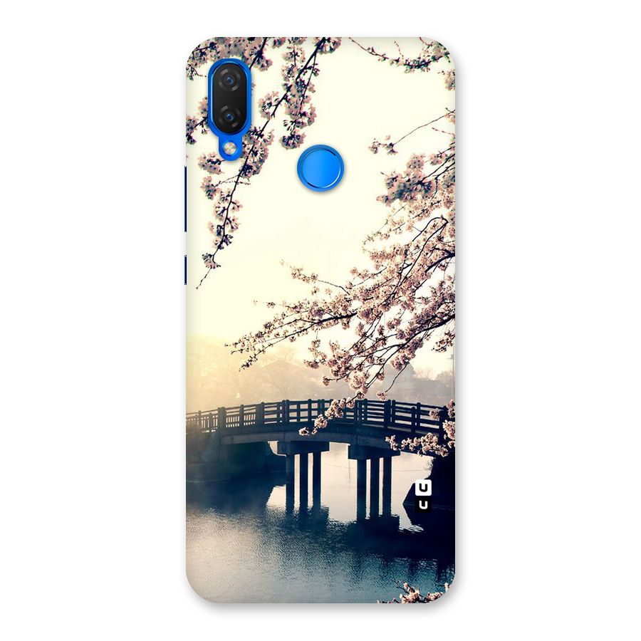 Bridge Blossom Back Case for Huawei P Smart+