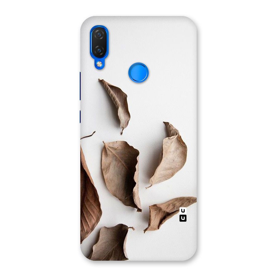 Brown Dusty Leaves Back Case for Huawei P Smart+