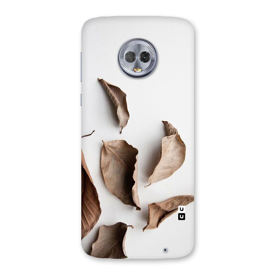 Brown Dusty Leaves Back Case for Moto G6 Plus