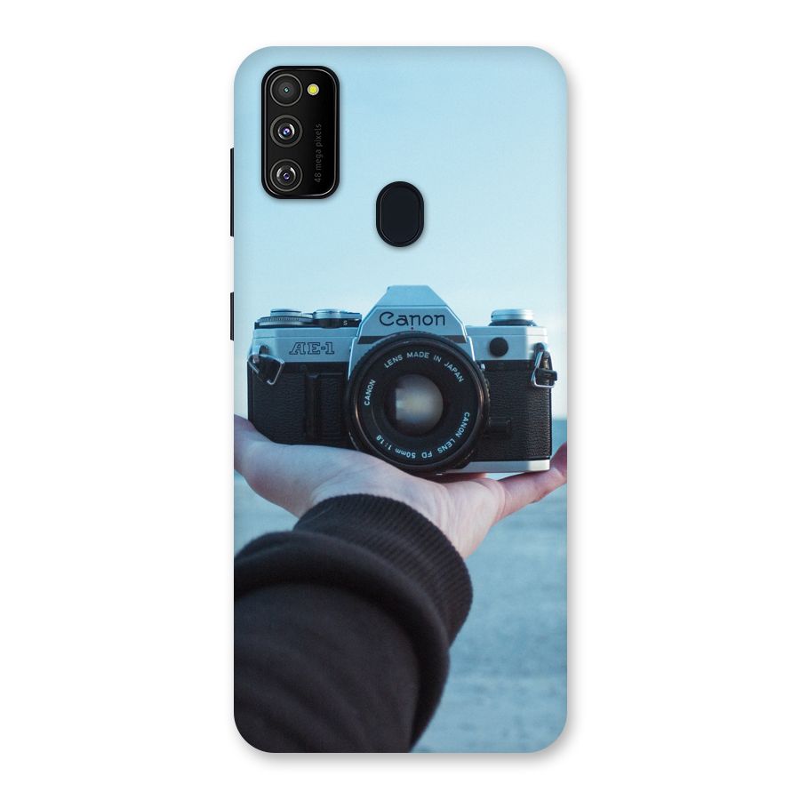 Camera in Hand Back Case for Galaxy M30s