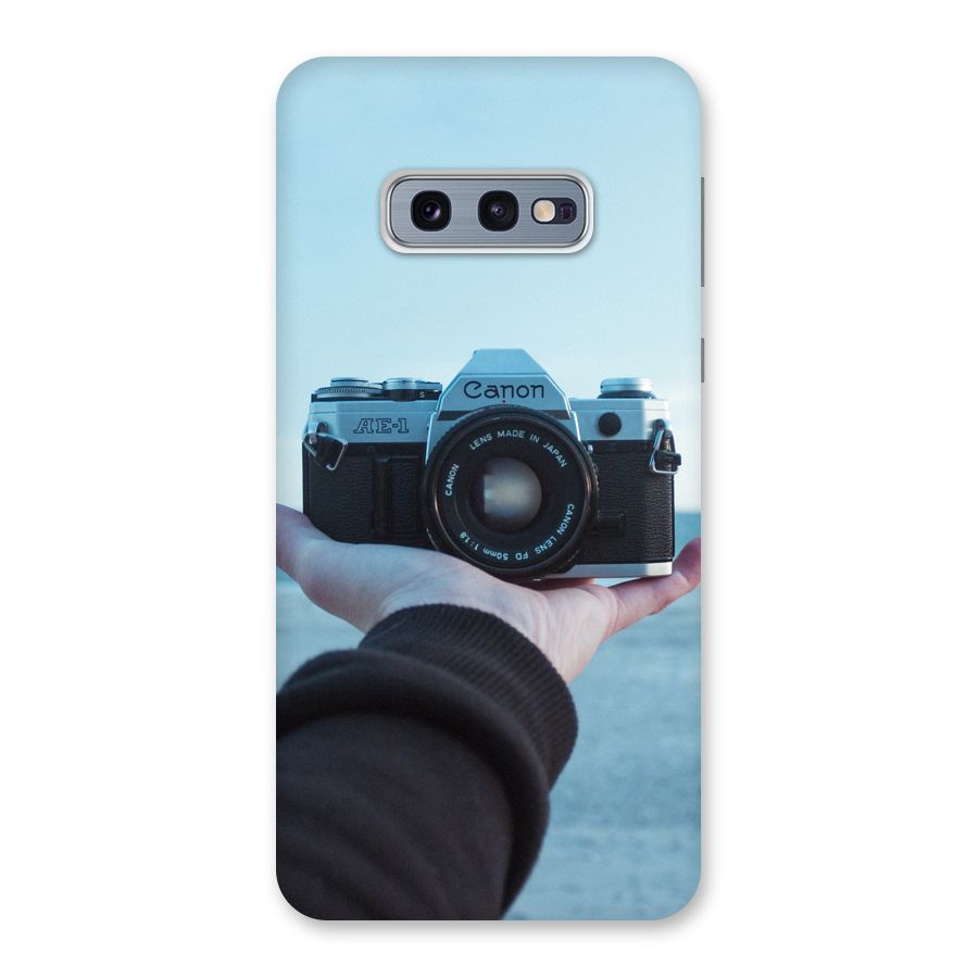 Camera in Hand Back Case for Galaxy S10e