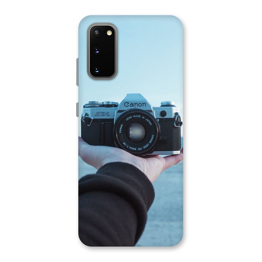 Camera in Hand Back Case for Galaxy S20
