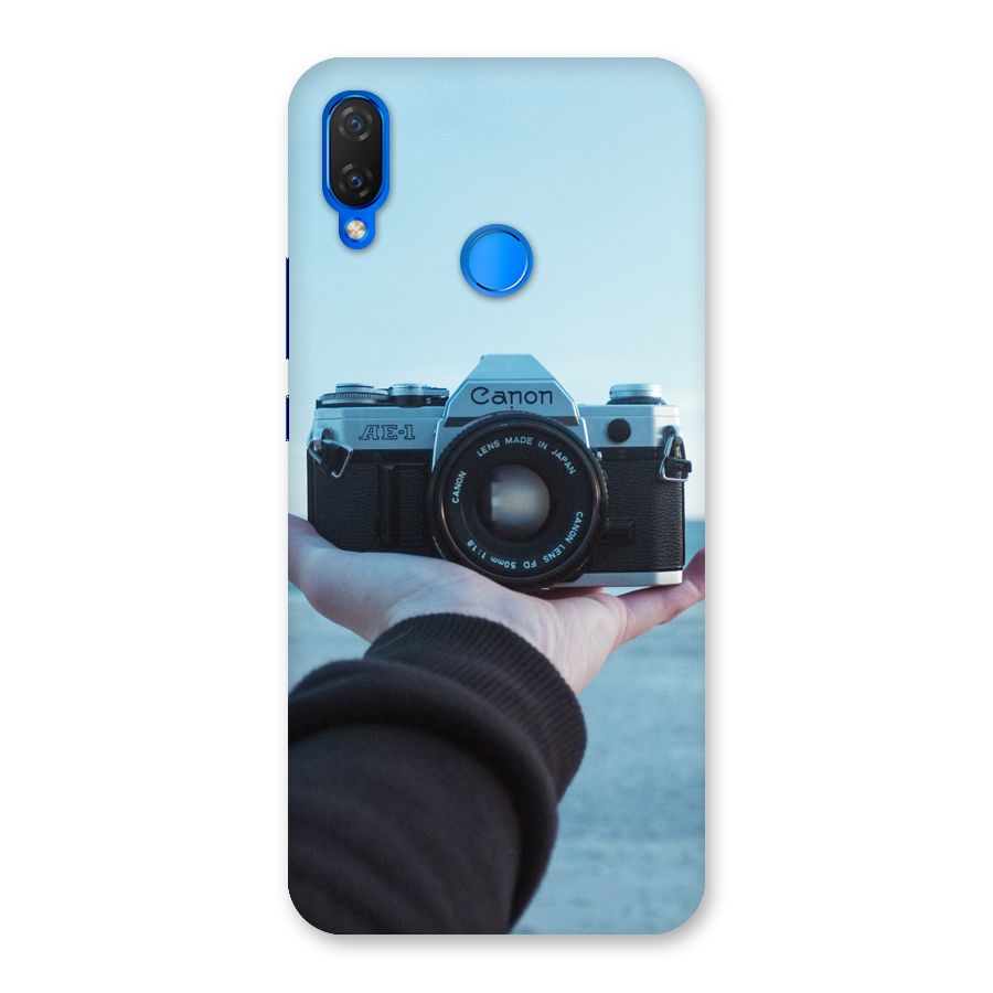 Camera in Hand Back Case for Huawei P Smart+