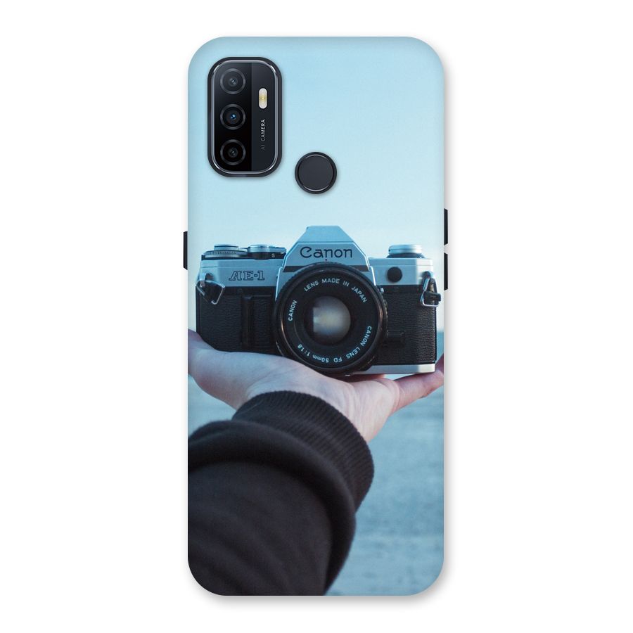 Camera in Hand Back Case for Oppo A32
