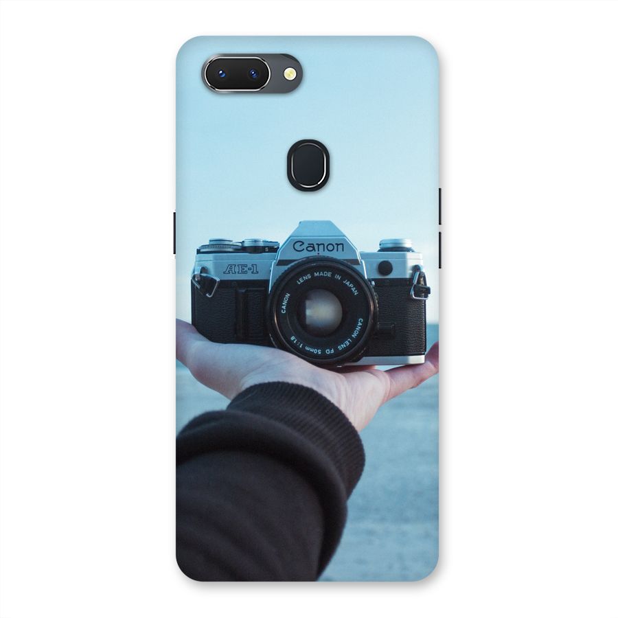 Camera in Hand Back Case for Oppo Realme 2