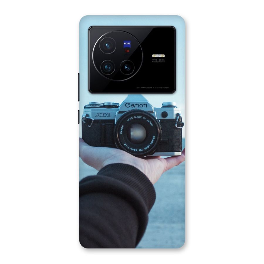 Camera in Hand Back Case for Vivo X80