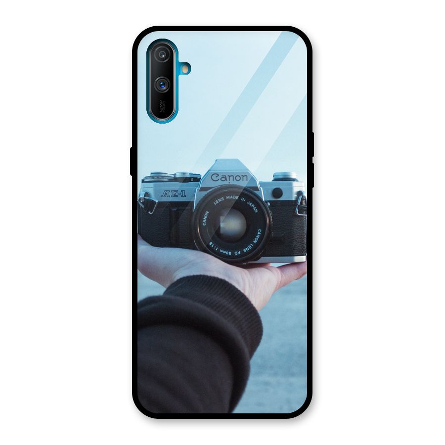 Camera in Hand Glass Back Case for Realme C3