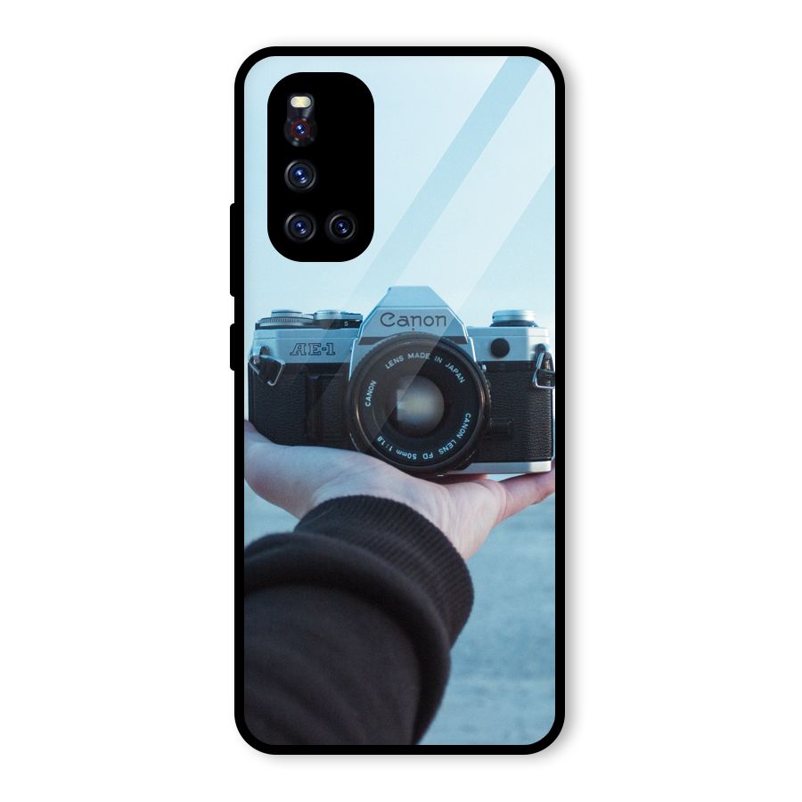 Camera in Hand Glass Back Case for Vivo V19