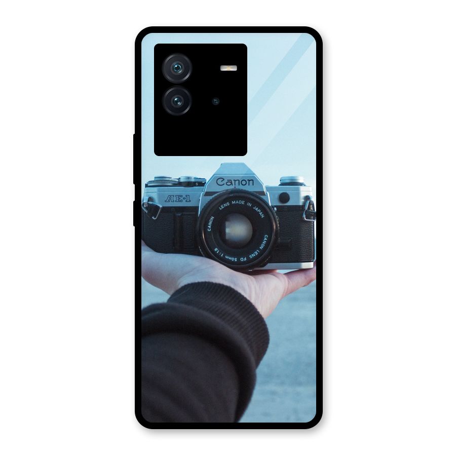 Camera in Hand Glass Back Case for Vivo iQOO Neo 6 5G