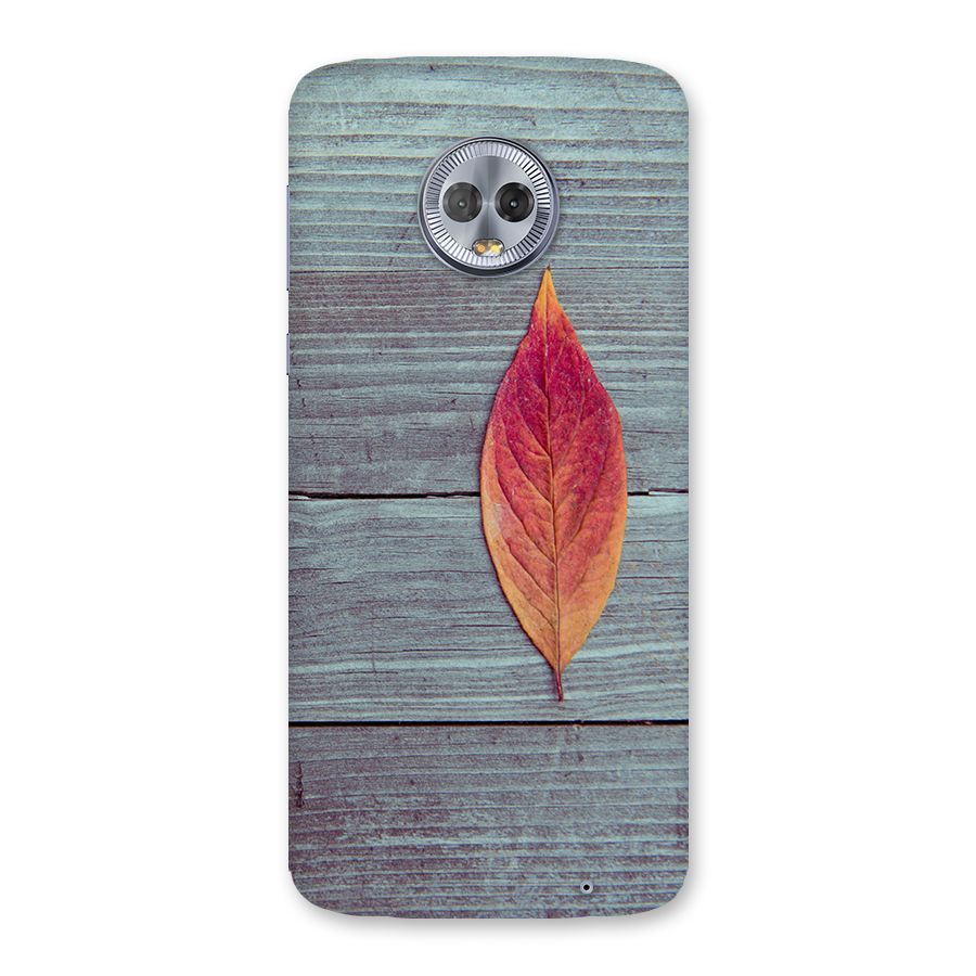 Classic Wood Leaf Back Case for Moto G6 Plus