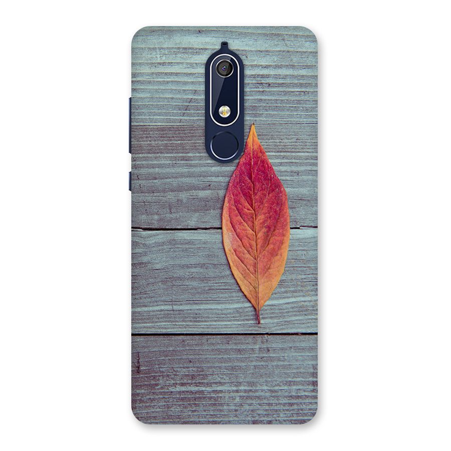 Classic Wood Leaf Back Case for Nokia 5.1