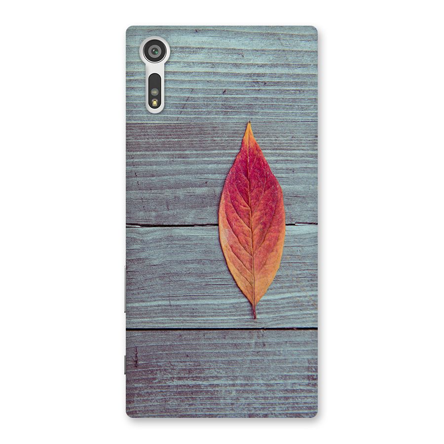 Classic Wood Leaf Back Case for Xperia XZ