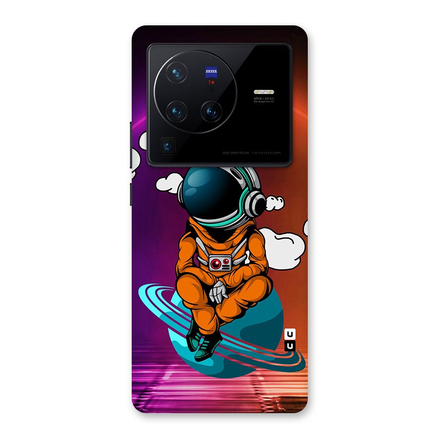 Cool Astraunaut Relaxing Back Case for Vivo X80 Pro