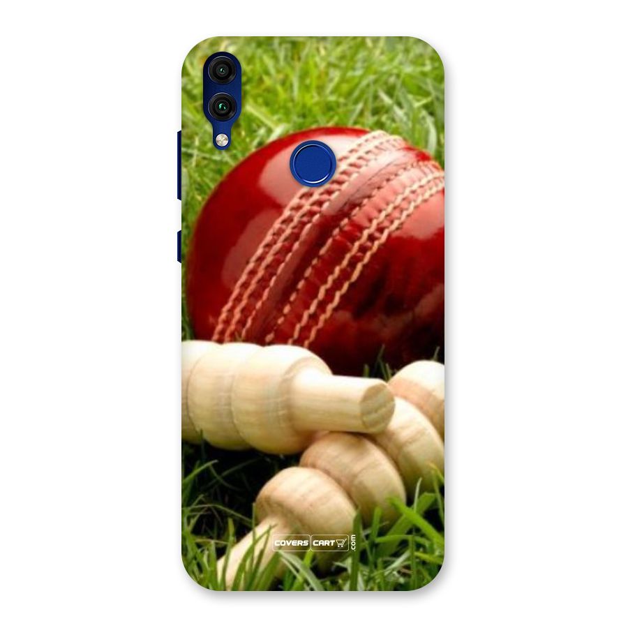 Cricket Ball and Stumps Back Case for Honor 8C