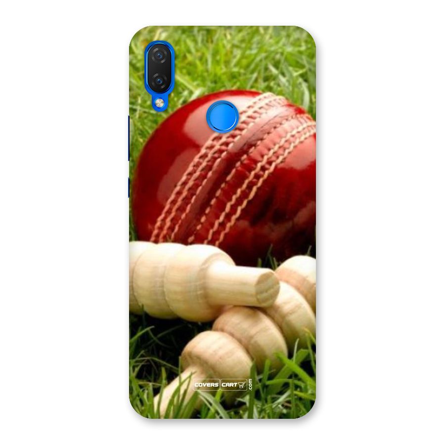 Cricket Ball and Stumps Back Case for Huawei P Smart+