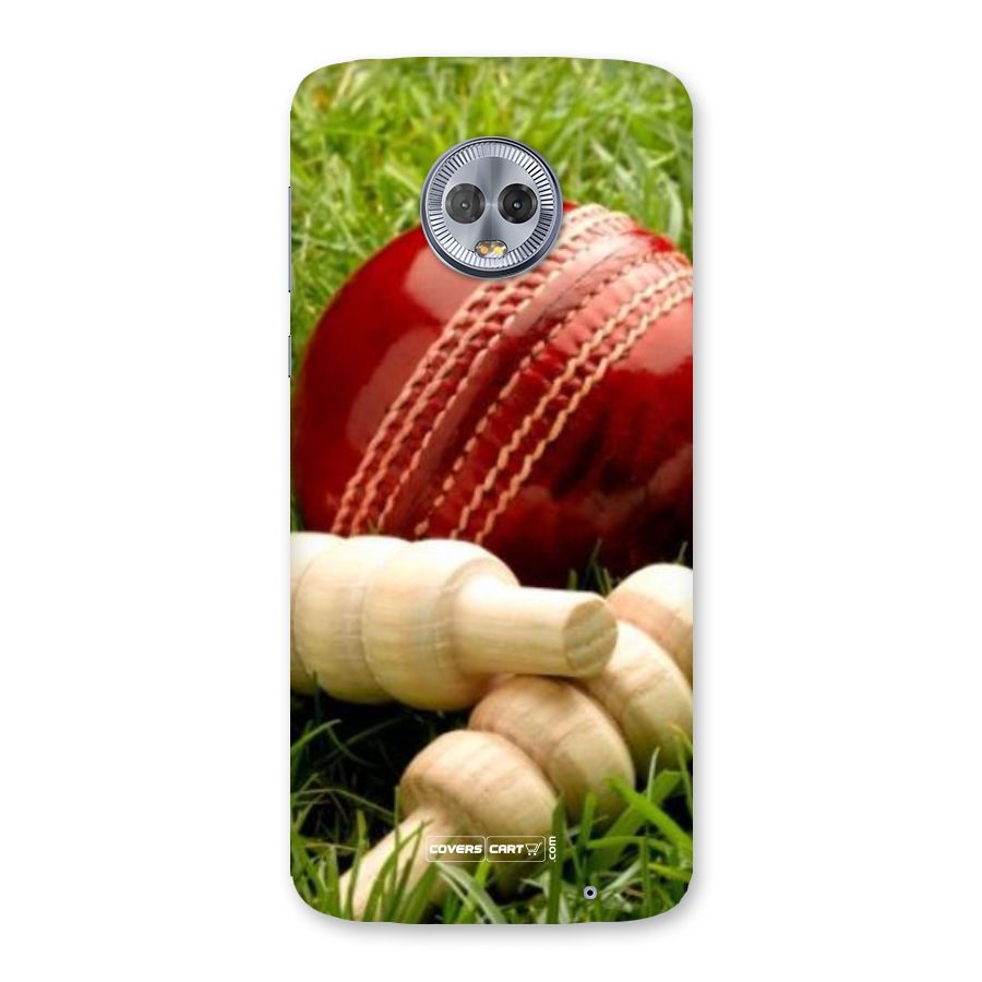 Cricket Ball and Stumps Back Case for Moto G6 Plus