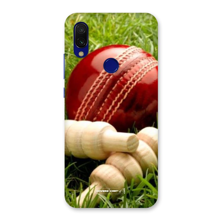 Cricket Ball and Stumps Back Case for Redmi 7