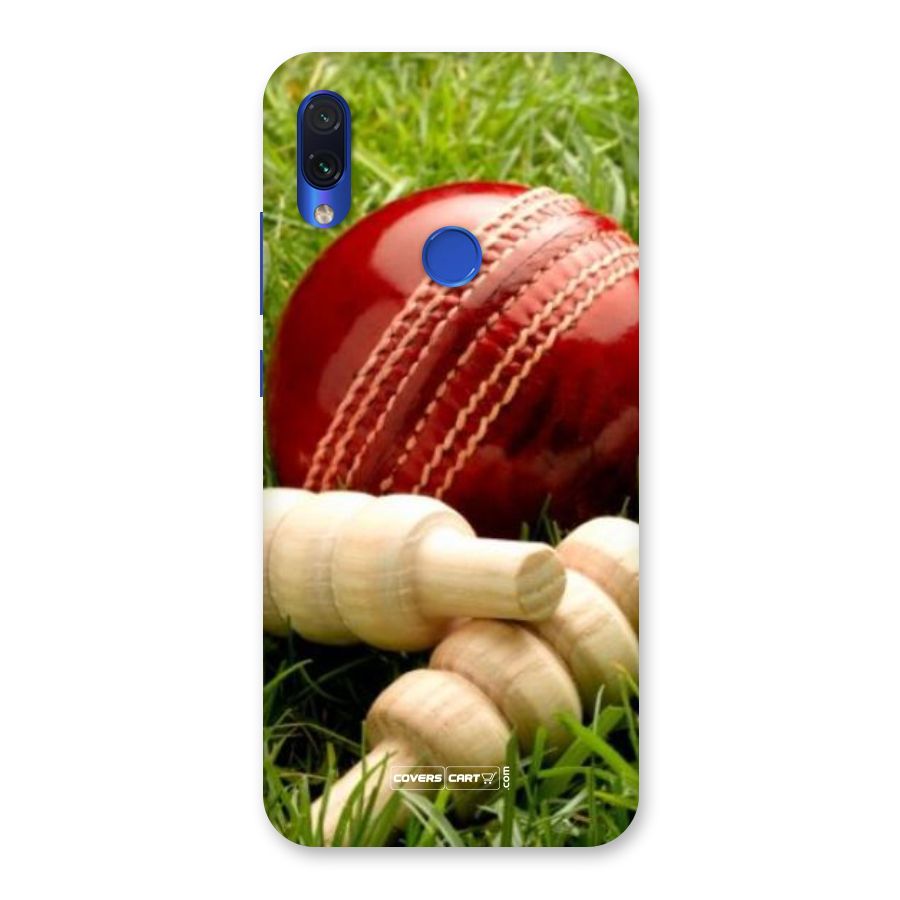 Cricket Ball and Stumps Back Case for Redmi Note 7