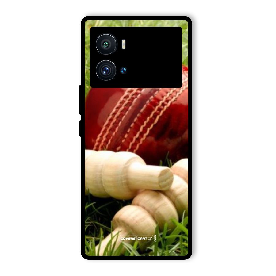 Cricket Ball and Stumps Glass Back Case for Vivo iQOO 9 Pro