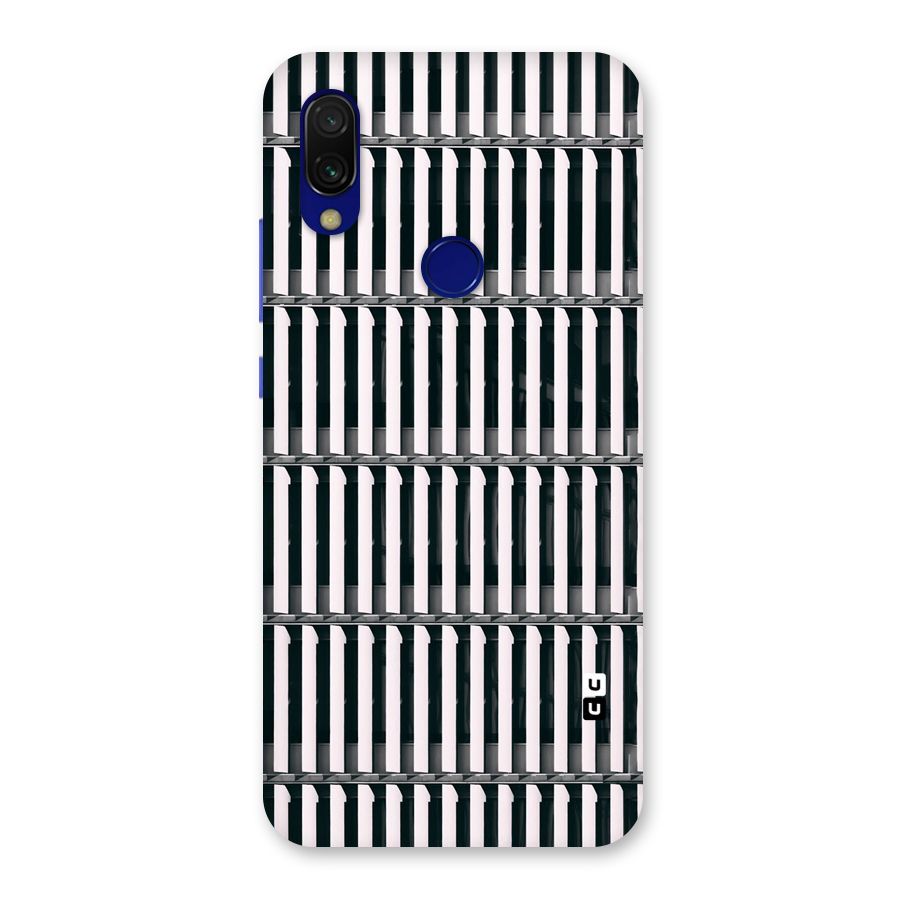 Dark Lines Pattern Back Case for Redmi 7