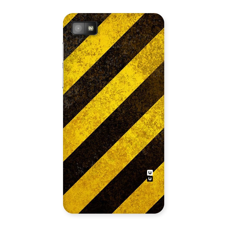 Diagonal Road Pattern Back Case for Blackberry Z10