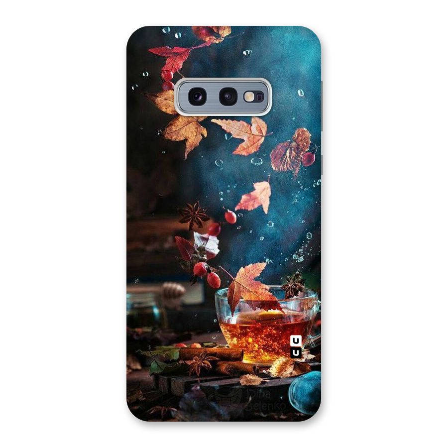 Falling Leaves Tea Back Case for Galaxy S10e