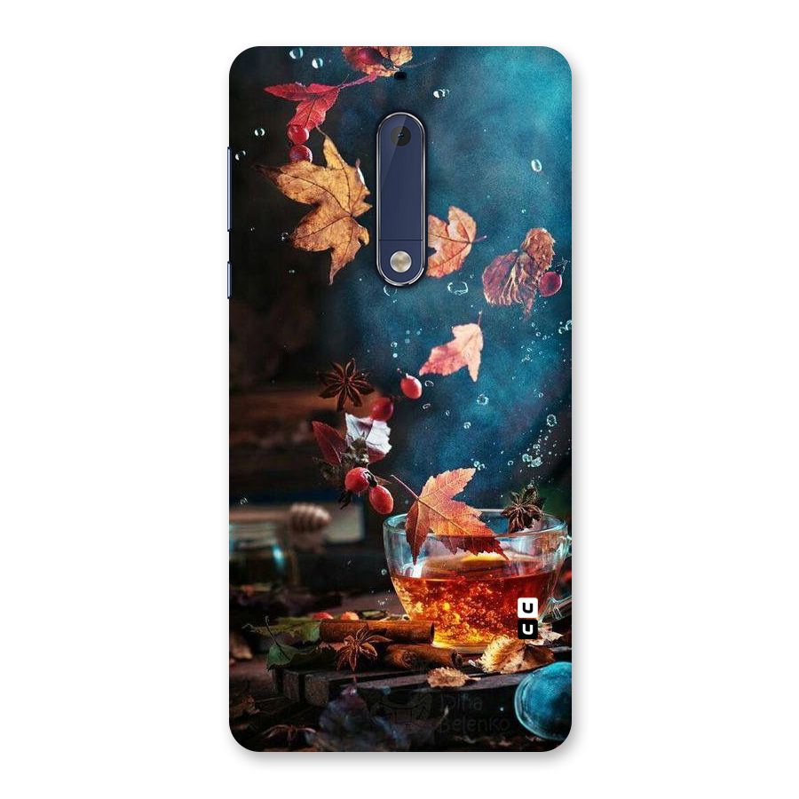 Falling Leaves Tea Back Case for Nokia 5