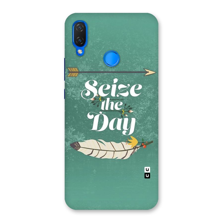 Feather Seize Back Case for Huawei P Smart+