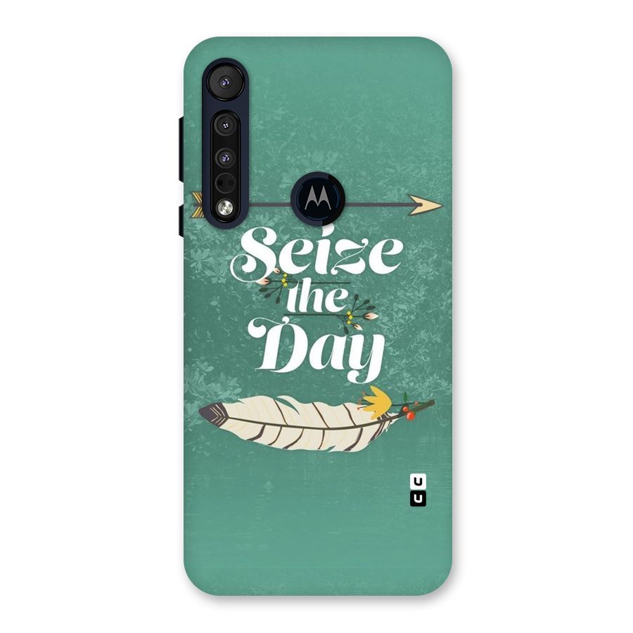 Feather Seize Back Case for Motorola One Macro