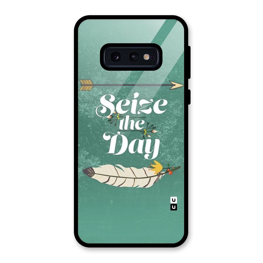 Feather Seize Glass Back Case for Galaxy S10e