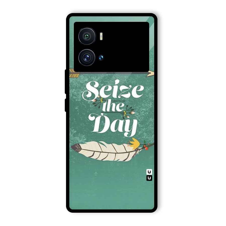 Feather Seize Glass Back Case for Vivo iQOO 9 Pro