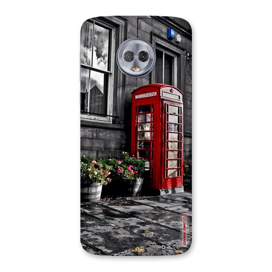 Flower And Booth Back Case for Moto G6 Plus