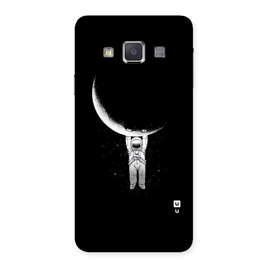 Hanging Astronaut Back Case for Galaxy A3