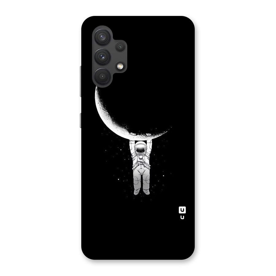 Hanging Astronaut Back Case for Galaxy A32