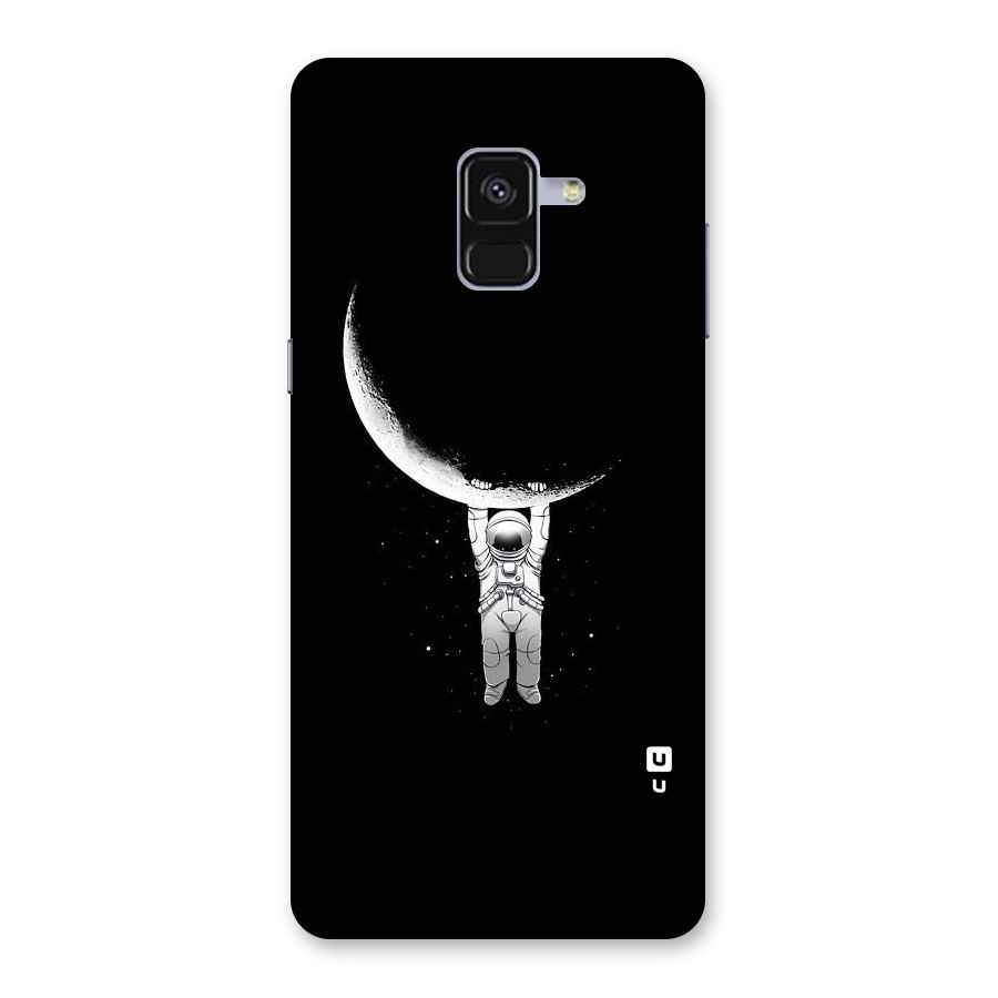 Hanging Astronaut Back Case for Galaxy A8 Plus