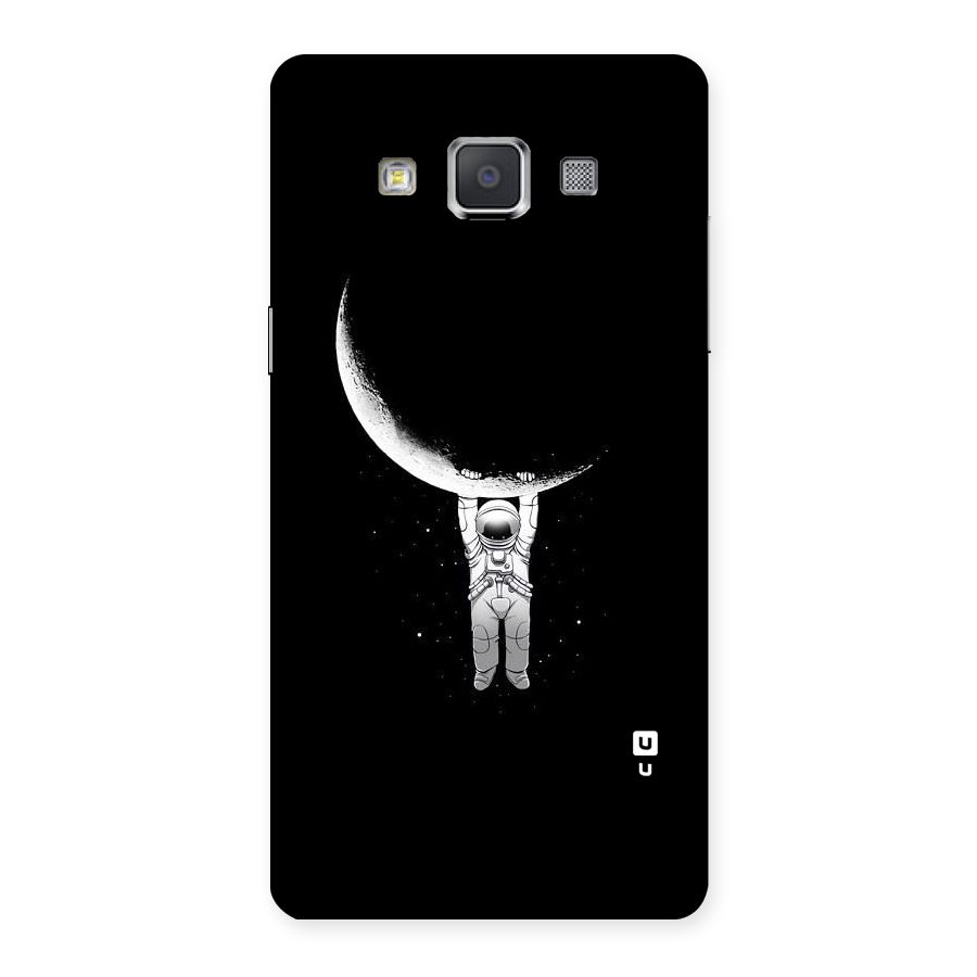 Hanging Astronaut Back Case for Galaxy Grand Max